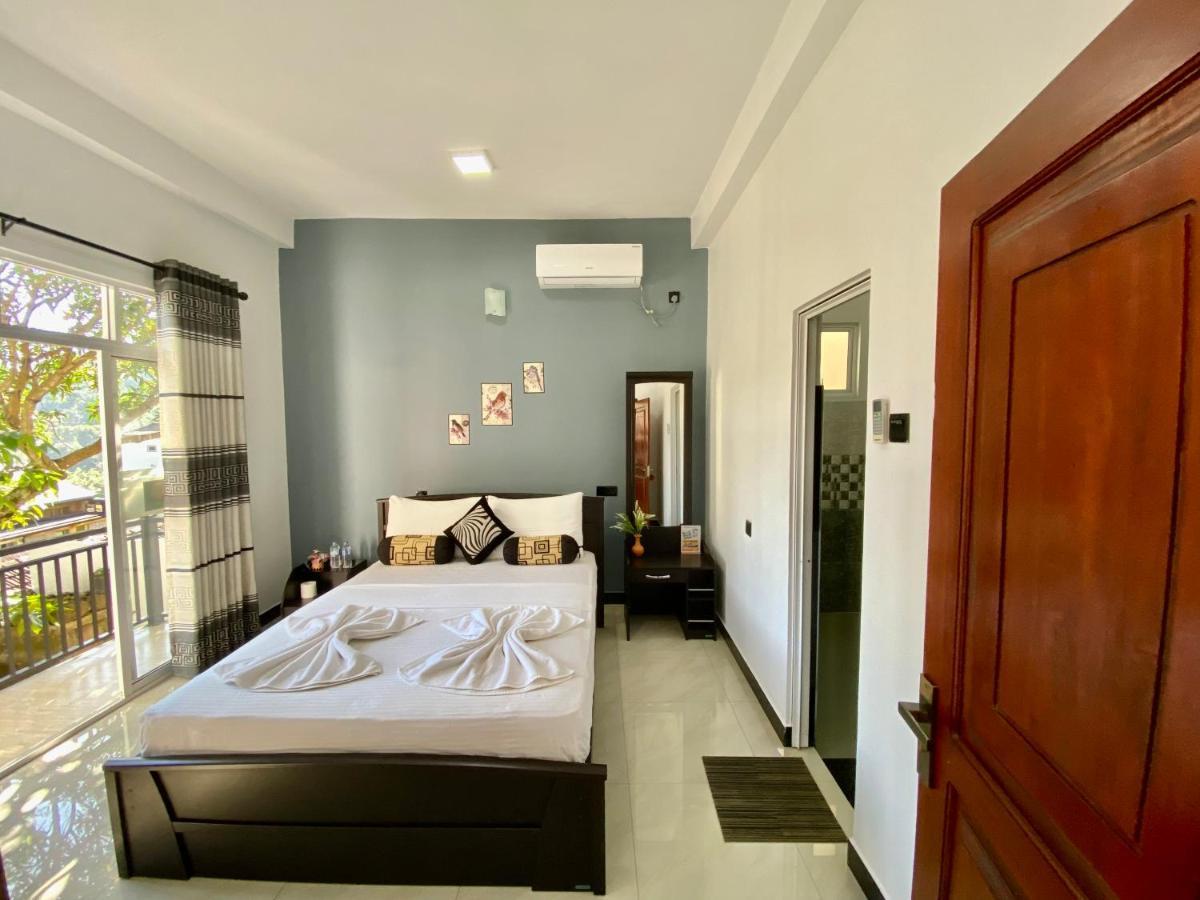 Mountain White Villa By Sunrise Kandy Buitenkant foto
