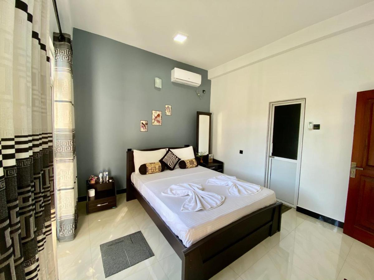 Mountain White Villa By Sunrise Kandy Buitenkant foto