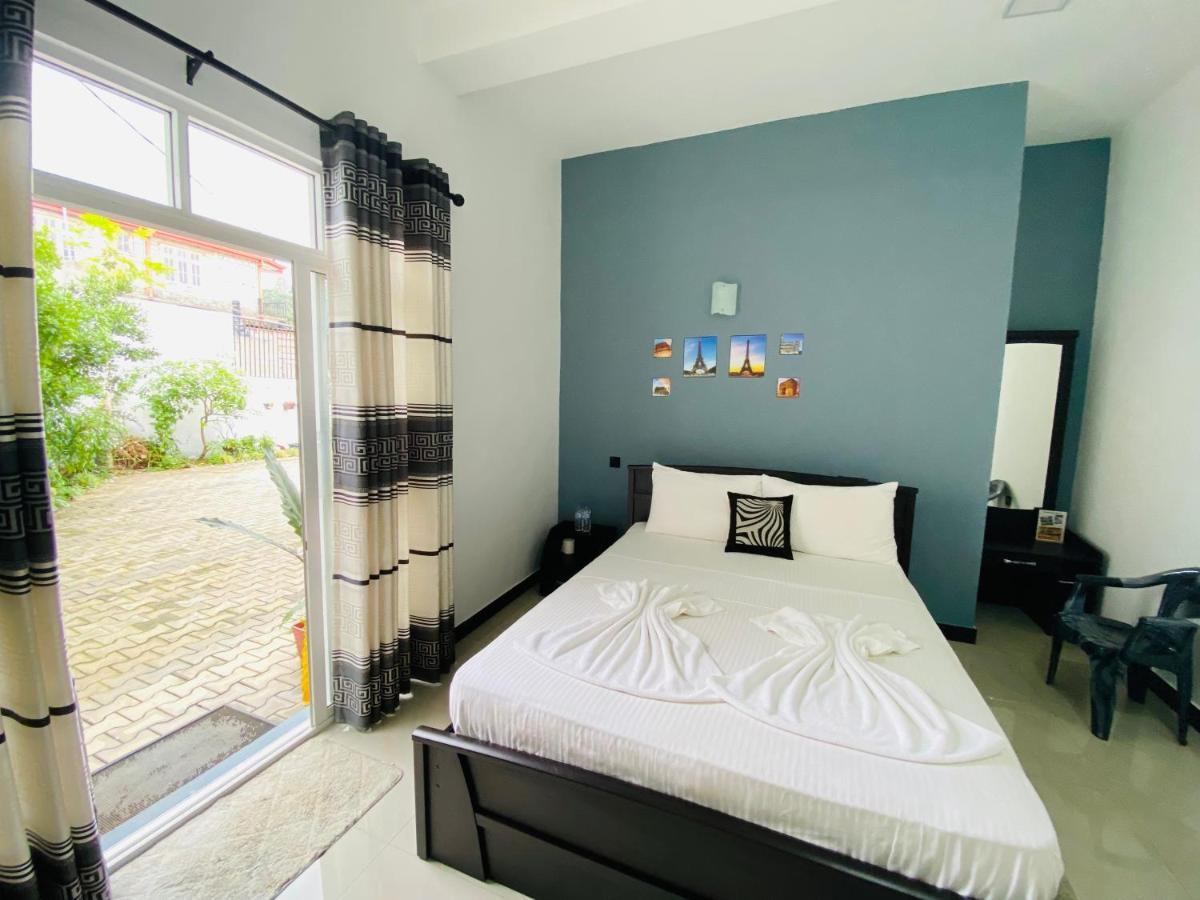 Mountain White Villa By Sunrise Kandy Buitenkant foto