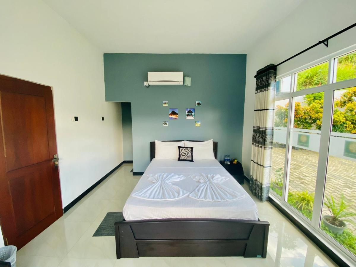 Mountain White Villa By Sunrise Kandy Buitenkant foto